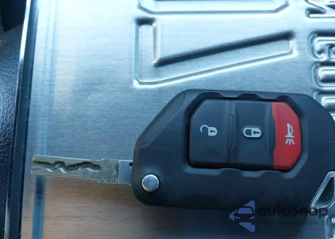 2022 Jeep Wrangler Unlimited Sport S 4X4 z USA, uszkodzony, nr VIN 1C4HJXDG2NW134125